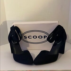 Scoop Faux Suede 4 inch Heels SZ 9 1/2 New